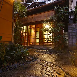 4* 旅館 旅館三賀