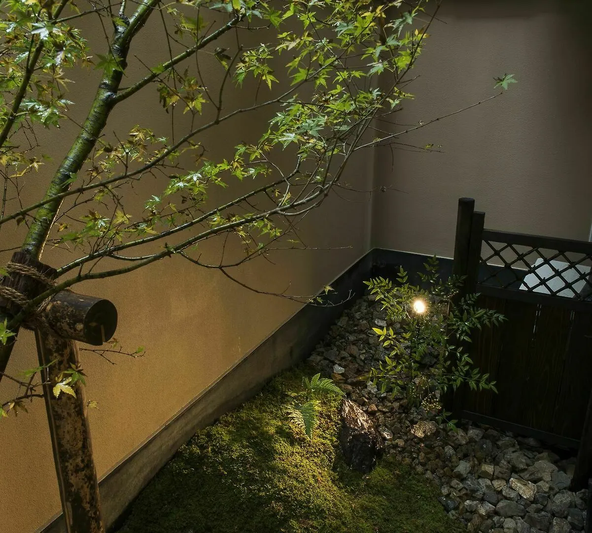 ****  Hotel Ethnography - Gion Furumonzen Kyoto Japan